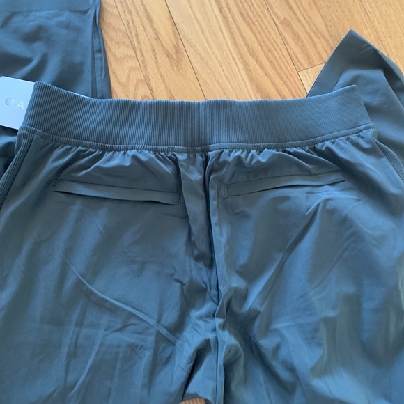 Ladies pants - Picture 3 of 6